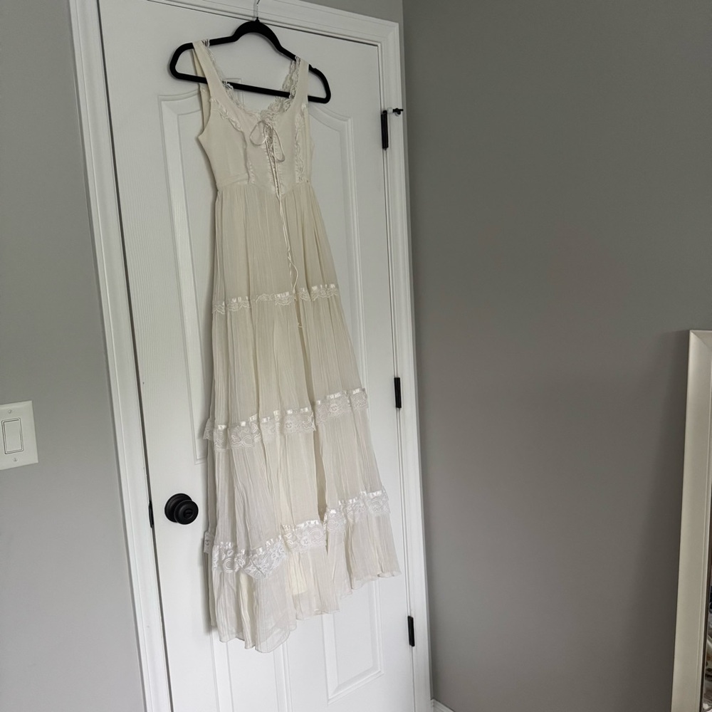 Gunne Sax Vintage Prairie Wedding Dress - Picture 3 of 8